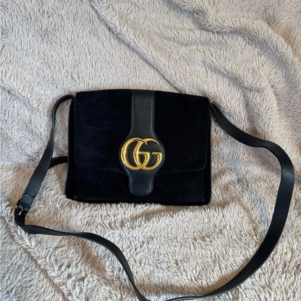 Gucci Suede Medium Arli Crossbody Bag with Iconic GG Hardware